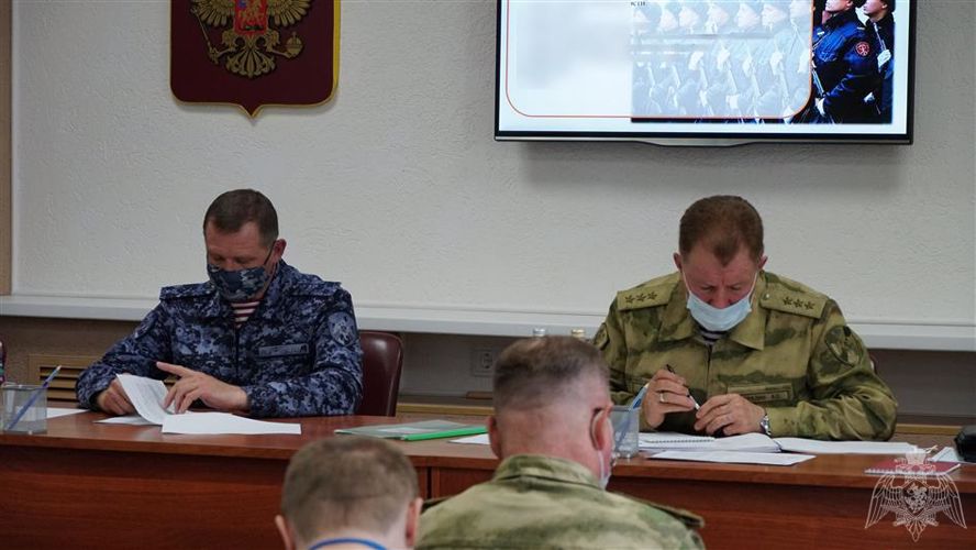 Командующий Приволжским округом Росгвардии проинспектировал подразделения ведомства в Ульяновской области