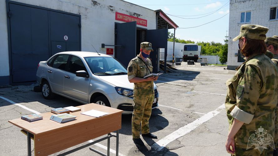 В Ульяновске сотрудники и военнослужащие Росгвардии приступили к летнему периоду обучения