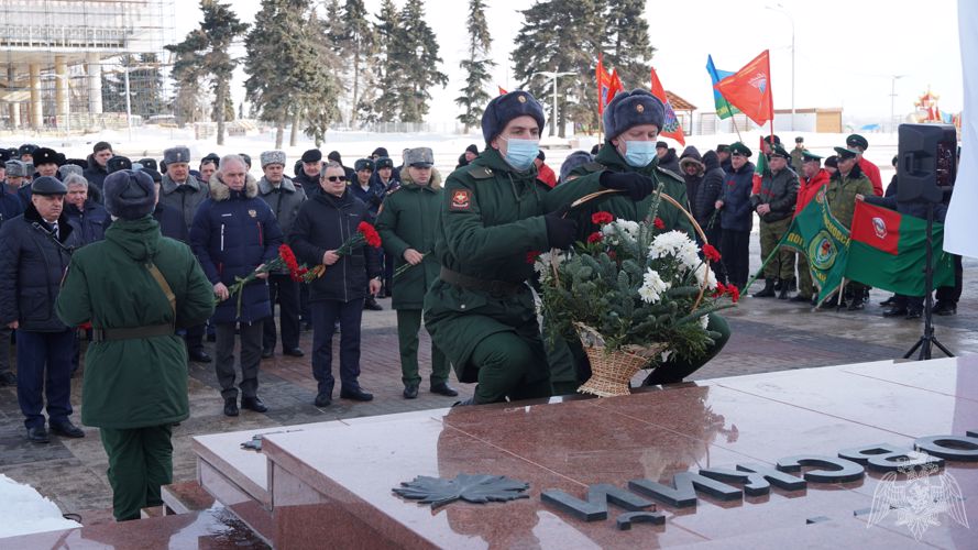 Ульяновские росгвардейцы почтили память Героя России Дмитрия Разумовского