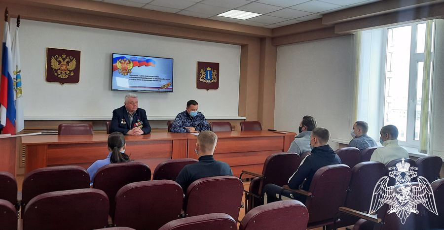 В Управлении вневедомственной охраны Росгвардии состоялась встреча новоиспеченных сотрудников с председателем Правления Ульяновского городского отделения Российской общественной организации инвалидов войн и военных конфликтов  