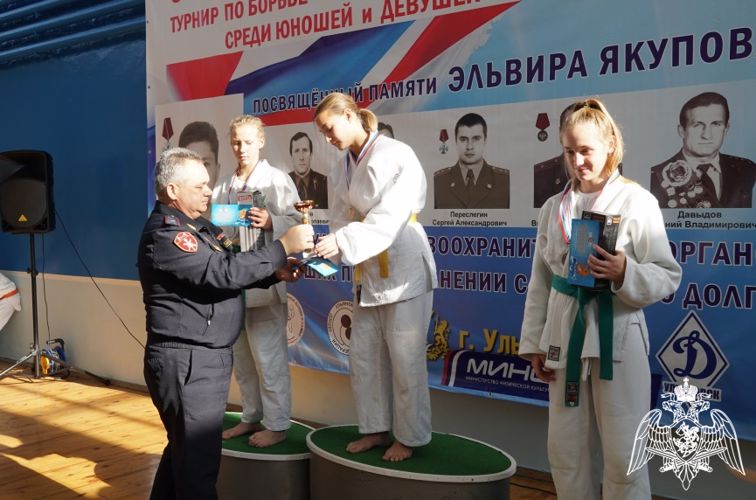В Ульяновске прошел турнир по дзюдо, посвященный памяти сотрудника СОБР Эльвира Якупова и сотрудников правоохранительных органов, павших при исполнении служебного долга