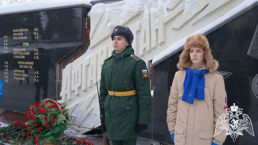 Начальник Управления Росгвардии по Ульяновской области принял участие в митинге-реквиеме, посвященном 34-й годовщине вывода советских войск из Афганистана