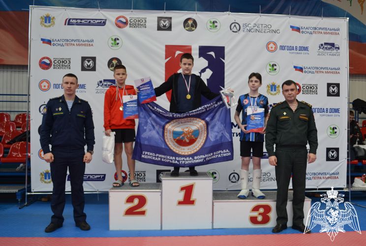 В Ульяновске росгвардейцы стали почетными гостями на чемпионате по смешанному боевому единоборству ММА