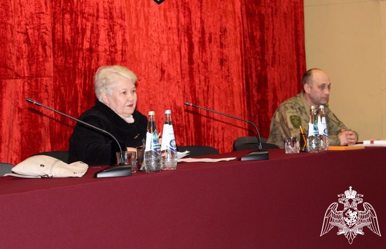 В Ульяновске росгвардейцы приняли участие в просветительской лекции общества «Знание» 