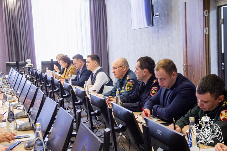 Росгвардейцы приняли участие в совещании по вопросам организации патриотического мероприятия