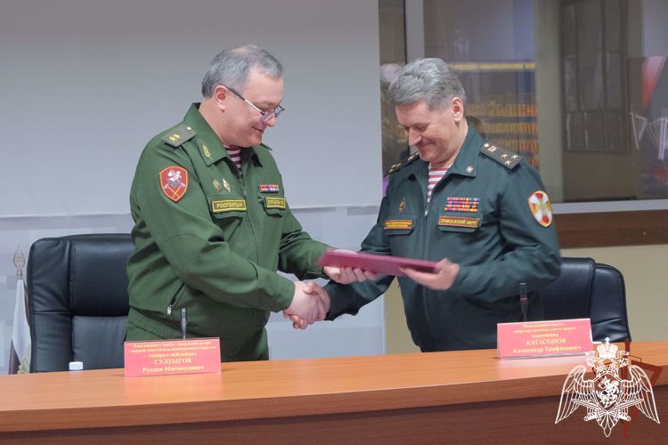 ВОЕННОМУ СОВЕТУ ПРИВОЛЖСКОГО ОКРУГА РОСГВАРДИИ ИСПОЛНИЛОСЬ 30 ЛЕТ