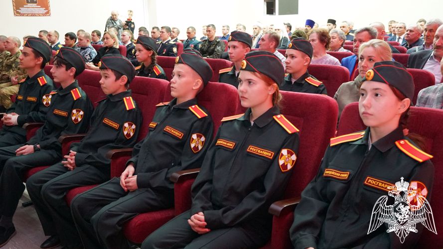 В Ульяновске состоялось торжественное мероприятие, посвященное празднованию Дня войск национальной гвардии