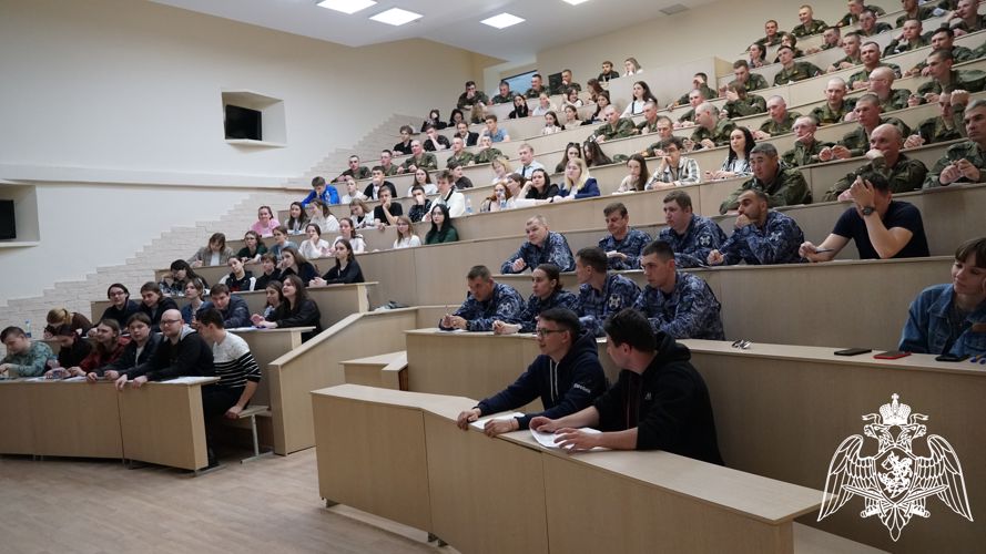 «Знать, чтобы помнить» - ульяновские росгвардейцы написали «Диктант победы»