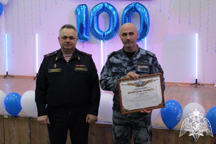   В честь 100-летия общества «Динамо» руководство и сотрудники Управления Росгвардии по Ульяновской области получили почетные награды