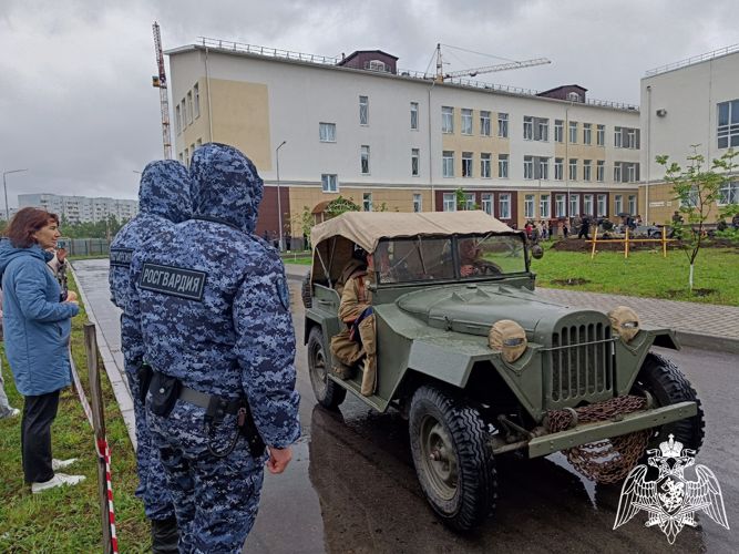 В Ульяновске сотрудники Росгвардии посетили  военно-историческую реконструкцию боя Великой Отечественной войны