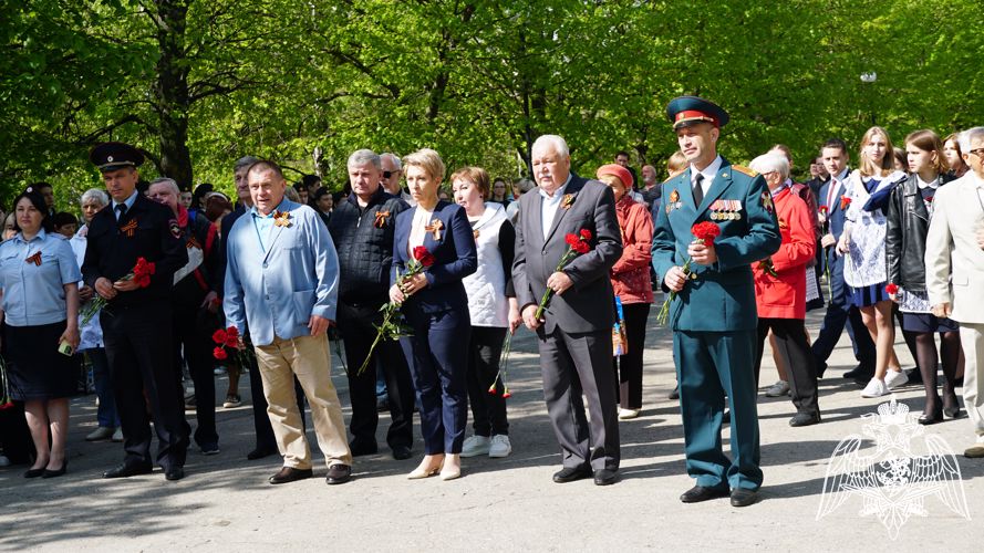 Ульяновские военнослужащие стали участниками митинг-реквиема, посвященного Дню Победы