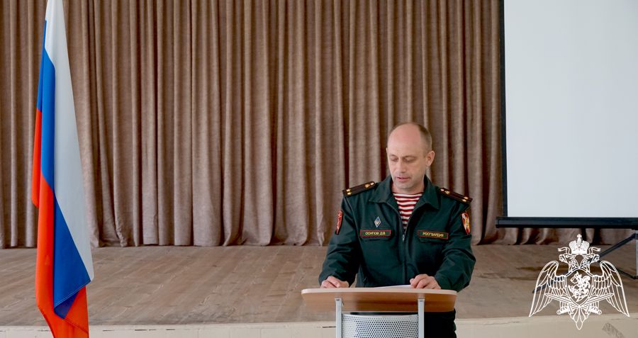 В Ульяновске офицер Росгвардии посетил учебные военные сборы