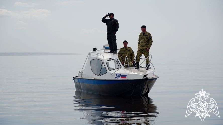 В Ульяновской области сотрудники ОМОН «Симбир» провели рейд в зоне рыболовства 
