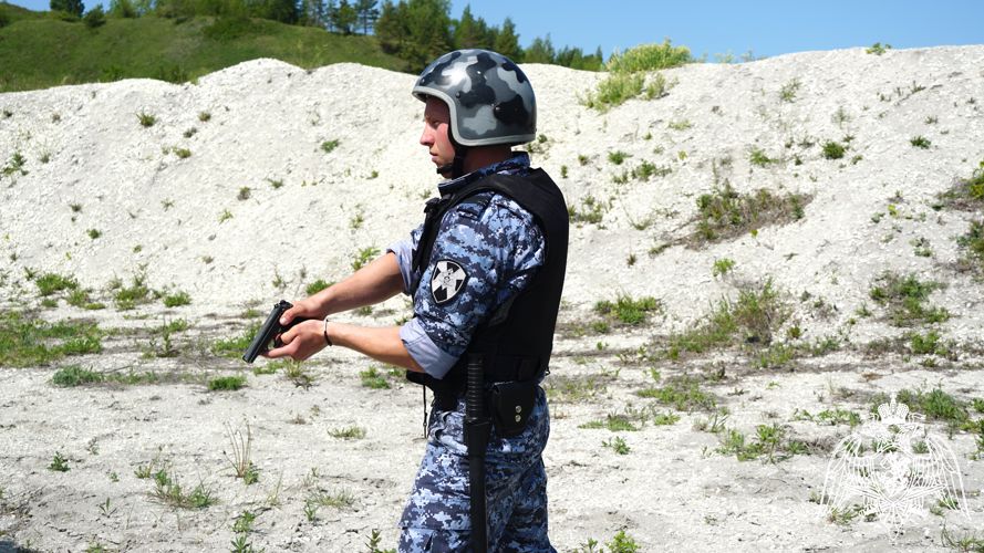 В Ульяновске определили лучших бойцов среди групп задержания вневедомственной охраны 
