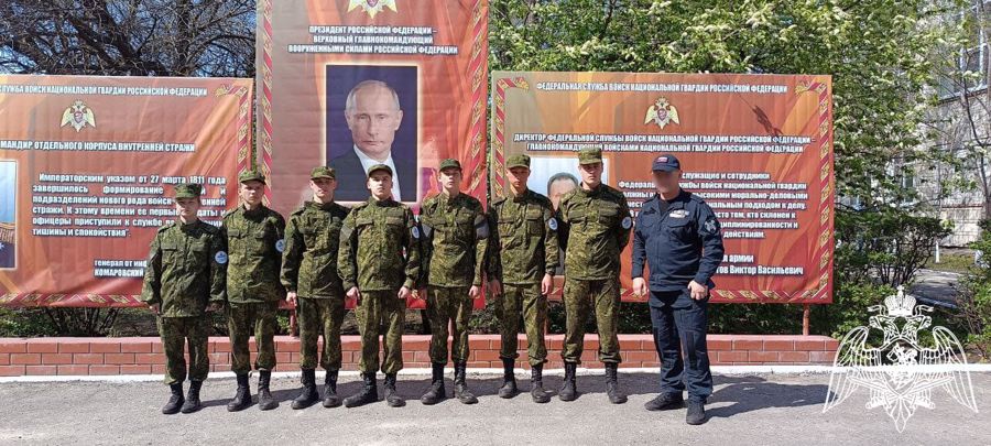 Офицеры Росгвардии провели занятие для воспитанников военно-патриотического клуба «Патриот»