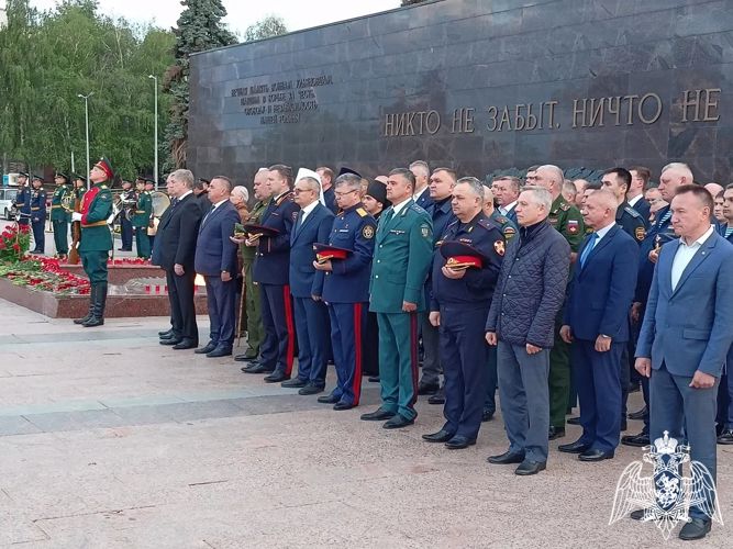 Начальник Управления Росгвардии по Ульяновской области зажег «Свечу памяти»