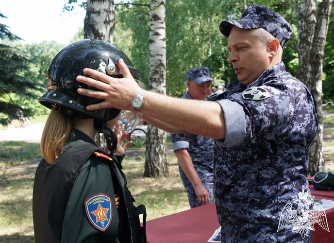 В Ульяновске прошла акция «Открытая Росгвардия»