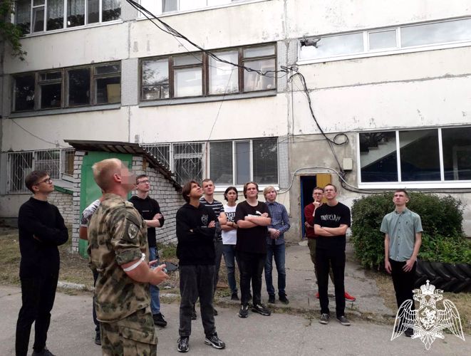 В Ульяновске военнослужащий Росгвардии провел занятие для юношей допризывного возраста
