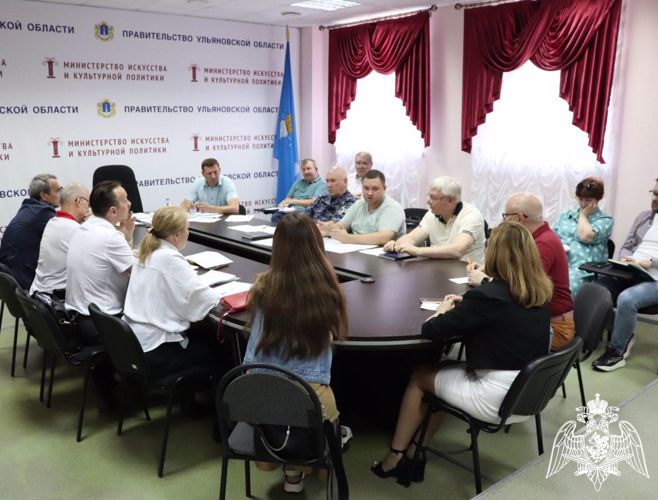 В Ульяновске начальник центра лицензионно-разрешительной работы Росгвардии выступил на заседании антитеррористической комиссии 