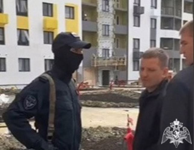 В Ульяновске при силовой поддержке спецназа Росгвардии выявлены нелегальные мигранты