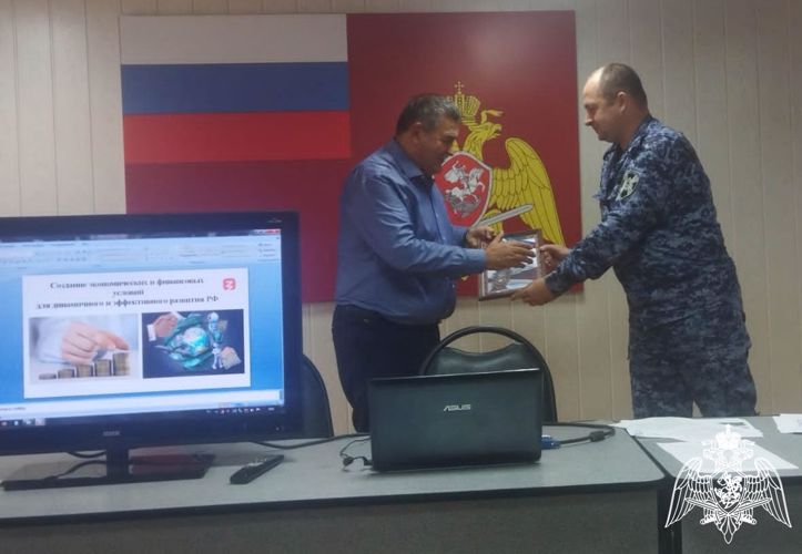 В Ульяновске росгвардейцы прослушали просветительскую лекцию общества «Знание»