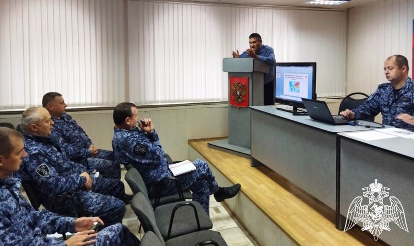 В Ульяновске росгвардейцы прослушали просветительскую лекцию общества «Знание»