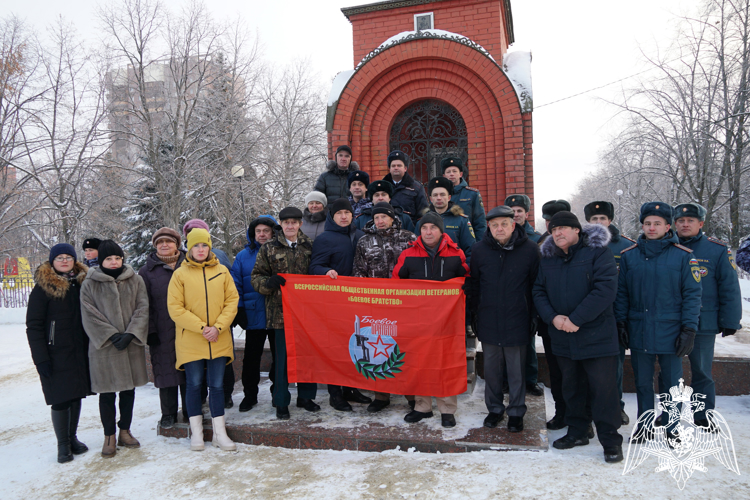 Ульяновские росгвардейцы приняли участие в памятных мероприятиях в честь Дня Героев Отечества