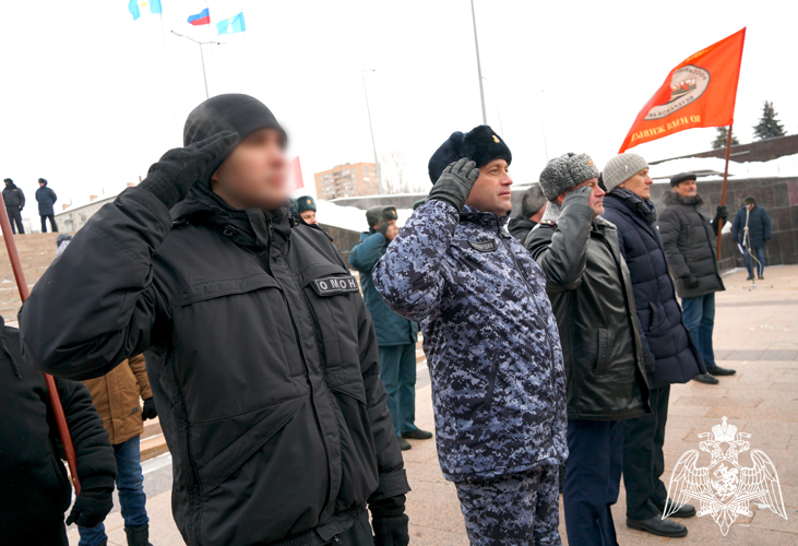 В Ульяновске сотрудники Росгвардии почтили память воинов, погибших на Северном Кавказе 