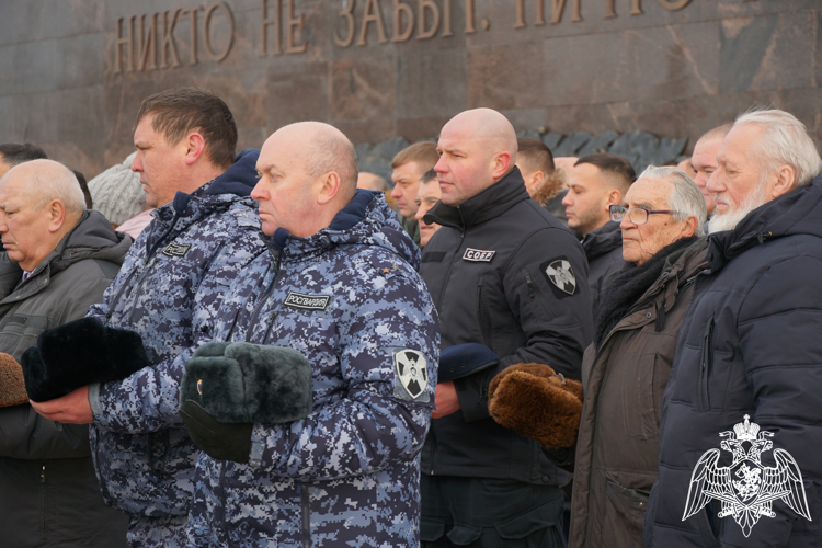 Ульяновские росгвардейцы приняли участие в памятных мероприятиях, посвященных Дню защитника Отечества
