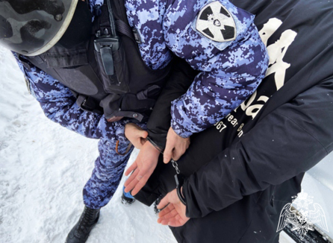 В Димитровграде сотрудники Росгвардии задержали подозреваемого в краже телефона