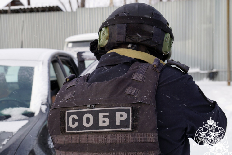 При силовой поддержке СОБР пресечен канал сбыта наркотиков в Ульяновской области