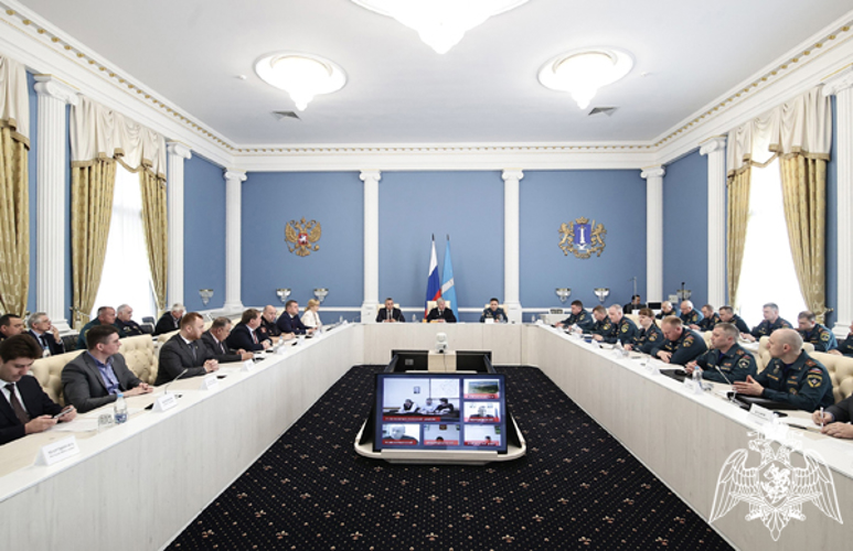 В Ульяновске врио начальника управления Росгвардии принял участие в заседании антитеррористической комиссии по вопросам усиления мер безопасности в детских лагерях