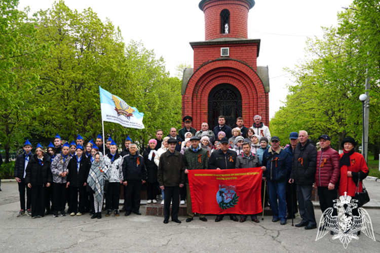 В Ульяновске росгвардейцы приняли участие в митинг-реквиеме, посвященном Дню Победы