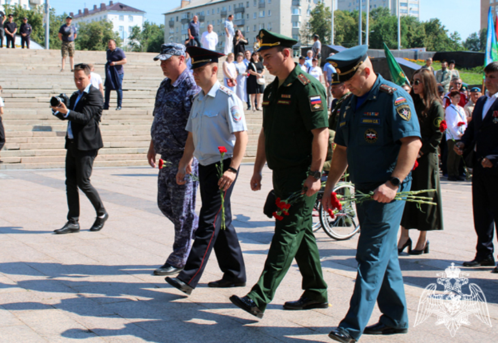 Память ветеранов боевых действий почтили ульяновские росгвардейцы