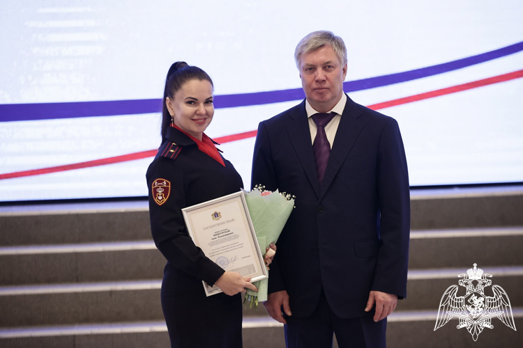 Ульяновские росгвардейцы отмечены региональной наградой в честь Дня юриста