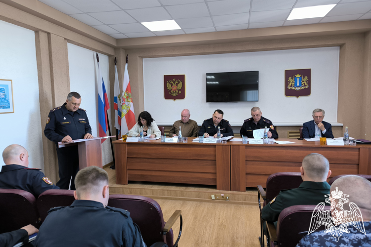  В территориальном органе Росгвардии прошло заседание оперативного штаба по вопросам обеспечения общественного порядка