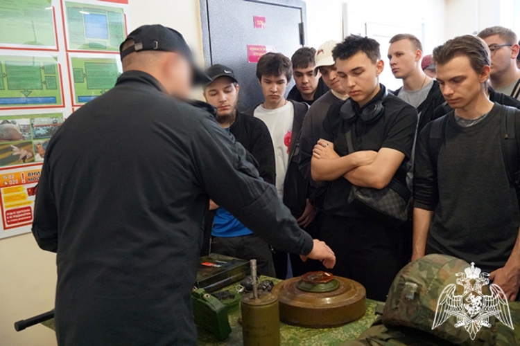 Спецподразделения Росгвардии распахнули двери для ульяновских студентов