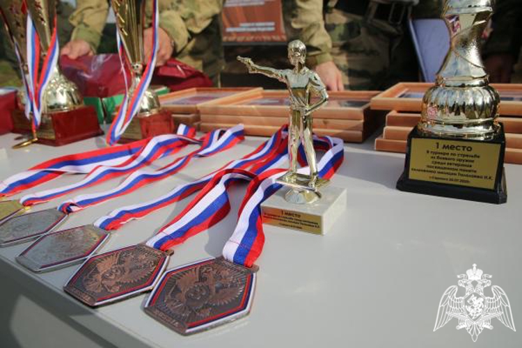 Команда СОБР «Пламя» стала участником турнира по стрельбе, состоявшемся в Мордовии