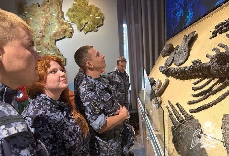 В Ульяновске молодые росгвардейцы ознакомились с историей родного края 