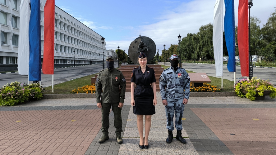 Ульяновские росгвардейцы подготовили видеоролик о главном символе страны – государственном флаге (видео)