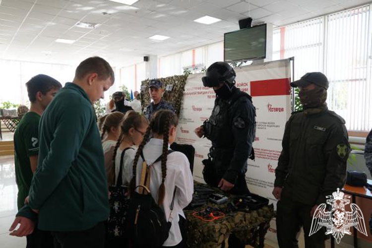 Росгвардейцы представили интерактивную площадку на слете «Хранители истории»