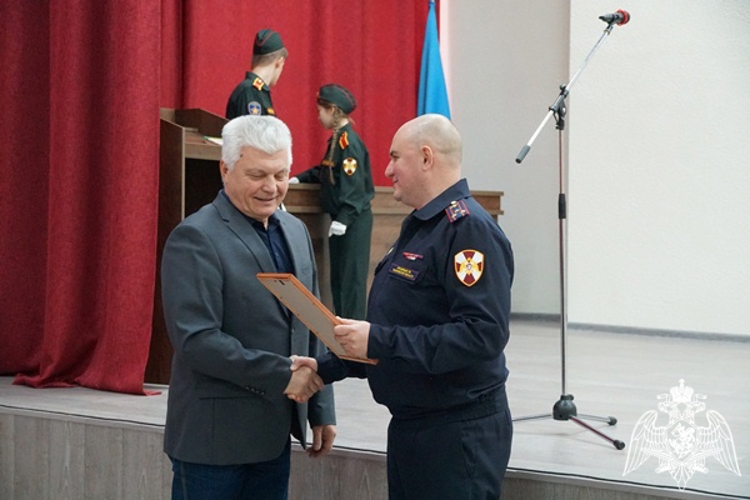 В Ульяновске состоялось торжественное собрание в честь Дня ветеранов войск правопорядка