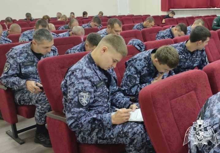 Росгвардейцы завершили сдачу контрольной проверки за отчетный период