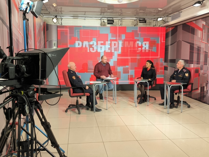 Офицеры Росгвардии стали героями программы "Разберемся".