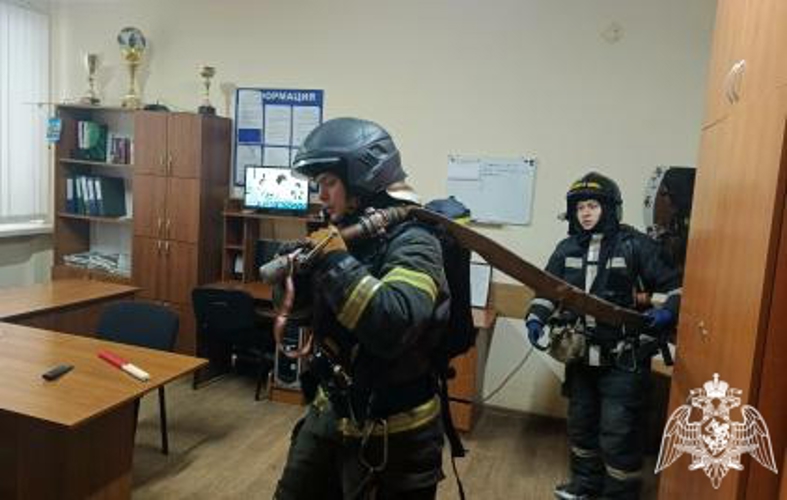 Сотрудники спецподразделений Росгвардии провели межведомственные пожарные учения в Ульяновске