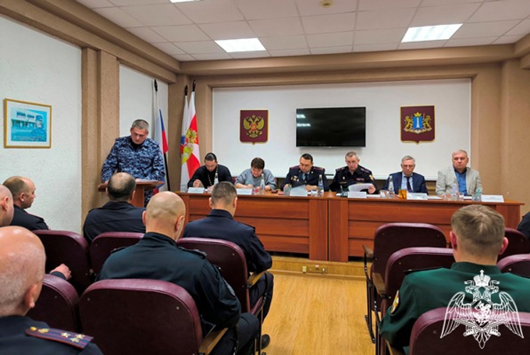 В Ульяновске офицеры Росгвардии провели оперативный штаб по вопросам безопасности в новогодние праздники 