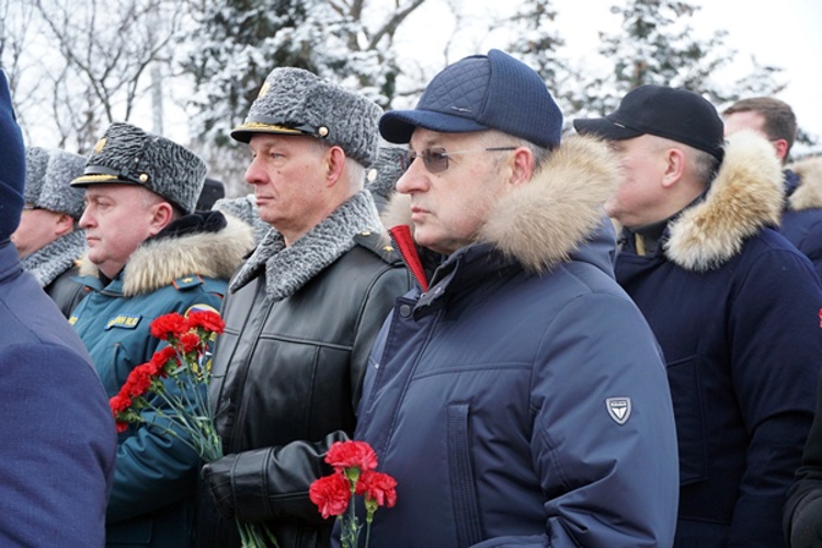 В Ульяновске росгвардейцы почтили память жертв блокадного Ленинграда