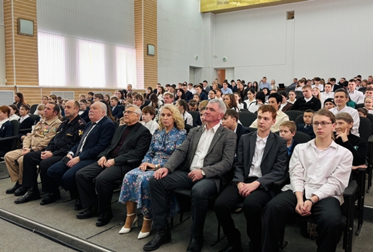 В Ульяновске офицер Росгвардии принял участие в закрытии патриотического месячника «Отчизны верные сыны!»