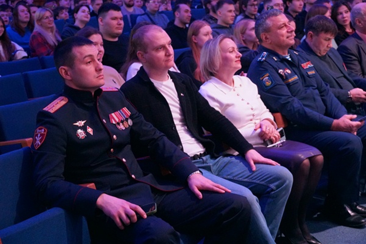 Ульяновские росгвардейцы провели урок мужества для студентов Политеха