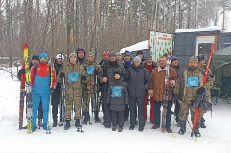 В Димитровграде военнослужащие Росгвардии приняли участие в лыжной гонке «Лыжня России»